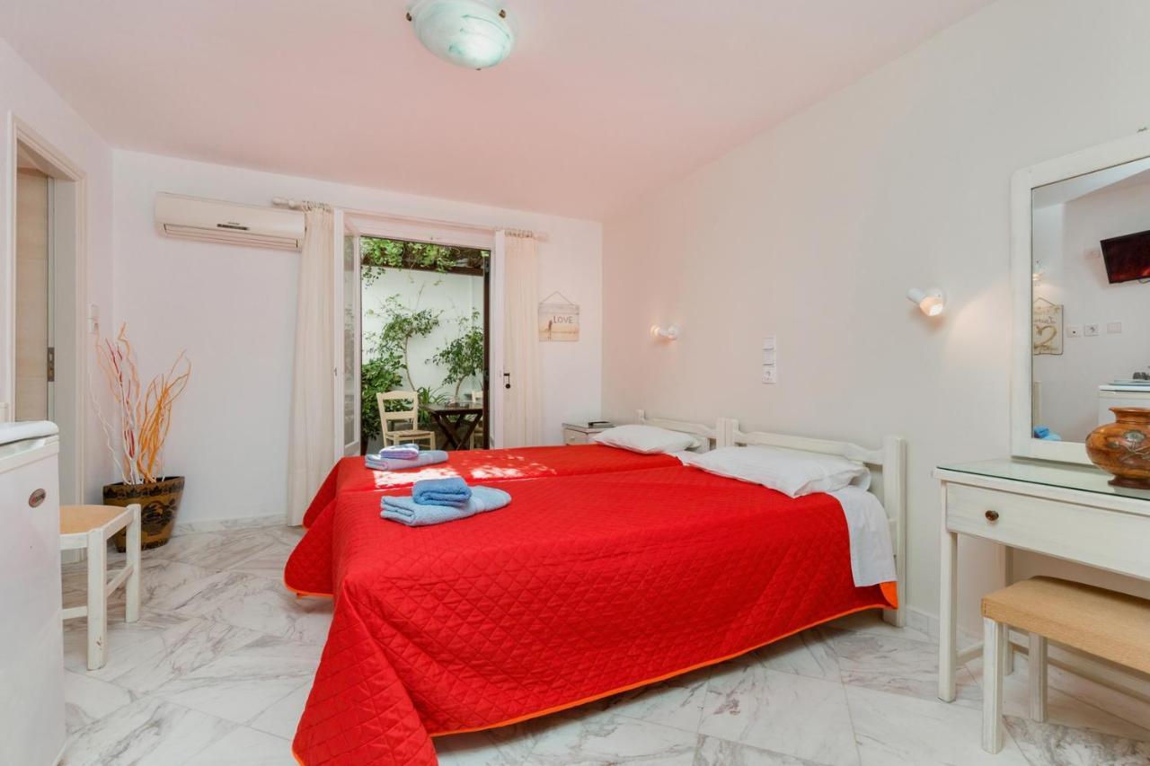 Irene Rooms Naousa Parou 外观 照片
